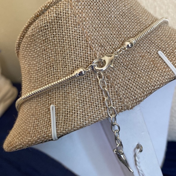 Chloe and Isabel La Lune Sculpted Collar Necklace and Hoop Earrings Set - Picture 6 of 11